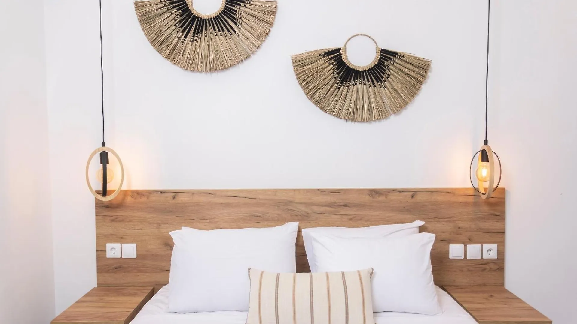 Paula Luxury Living By The Sea Apartment Pefkochori