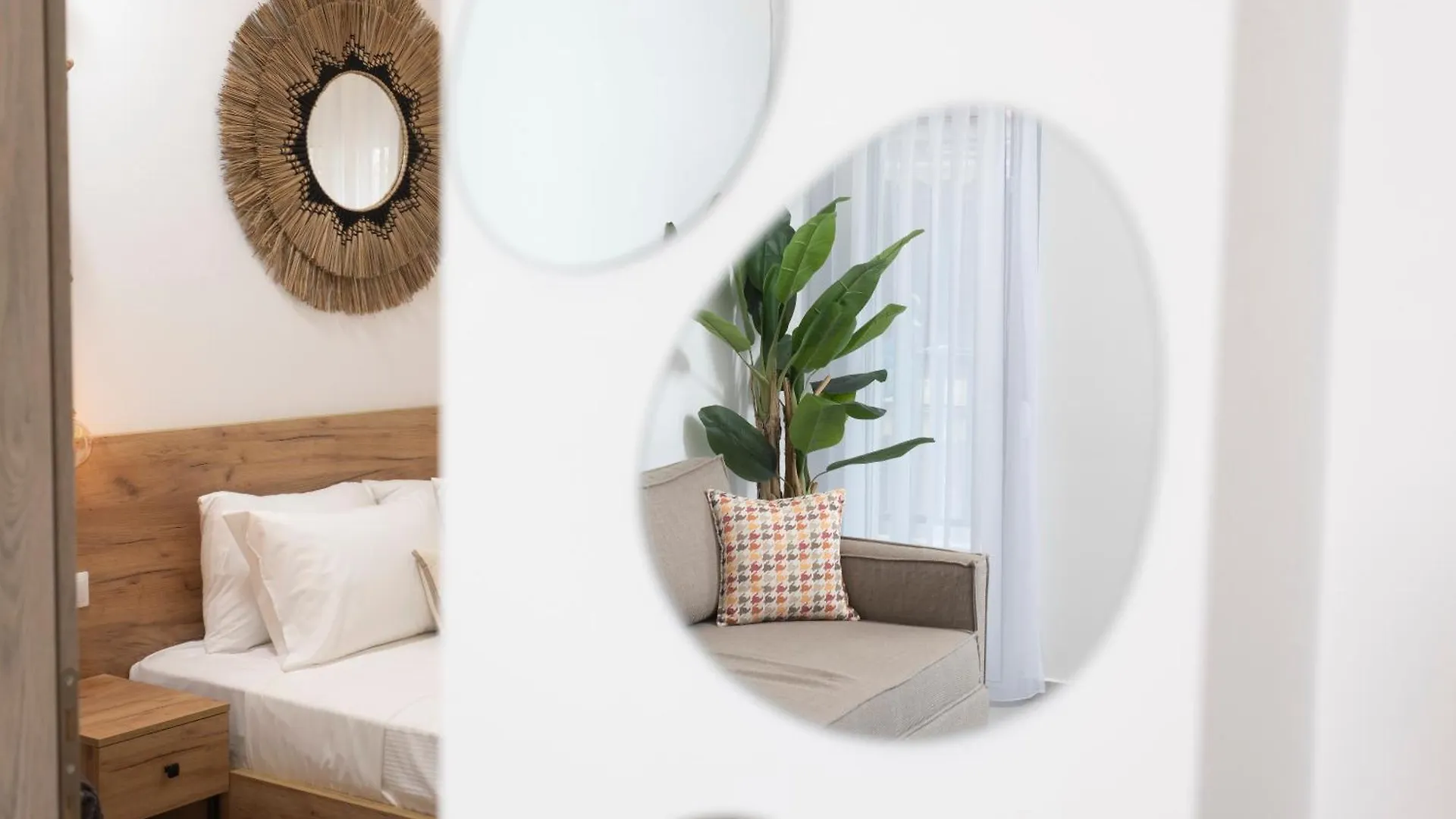 Paula Luxury Living By The Sea Apartment Pefkochori